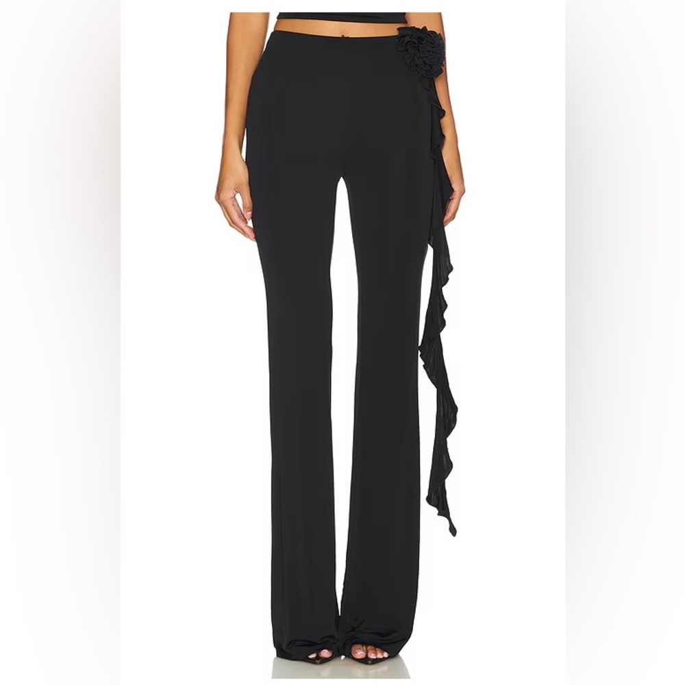 Black Pant & Cami Set with Flower - Picture 4 of 6